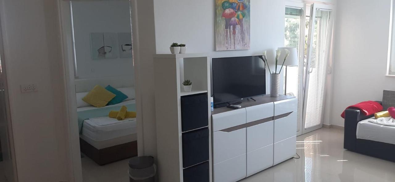 נובליה Apartment Adrijana מראה חיצוני תמונה